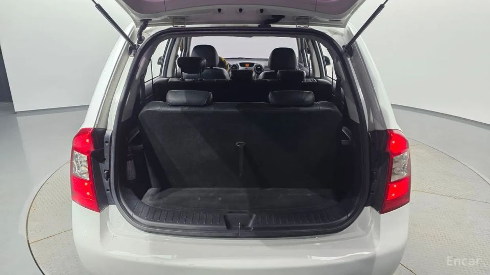 Kia Carens
