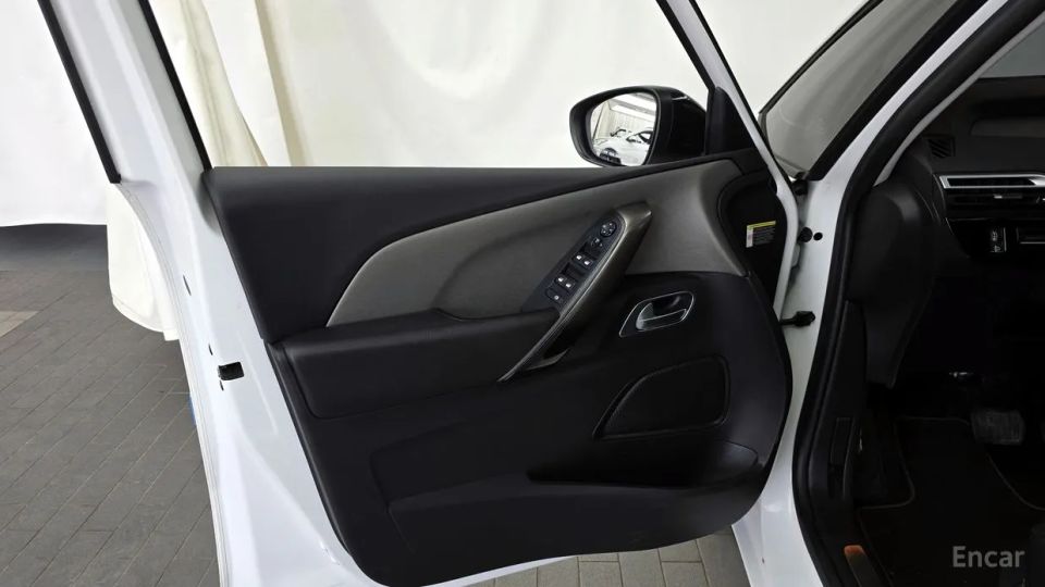 Citroen-DS C4 SpaceTourer