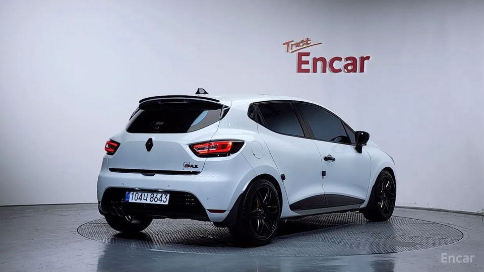 Renault-KoreaSamsung Cilo