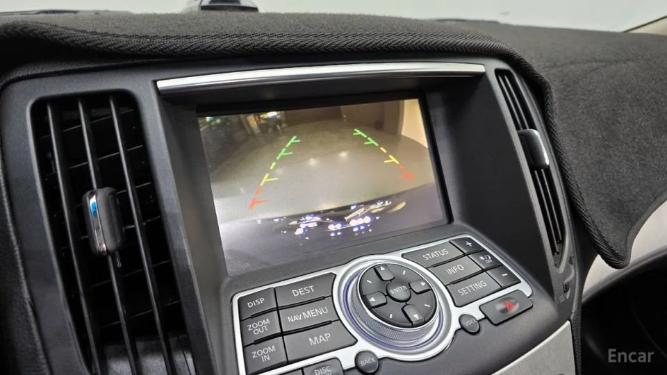 Infiniti G