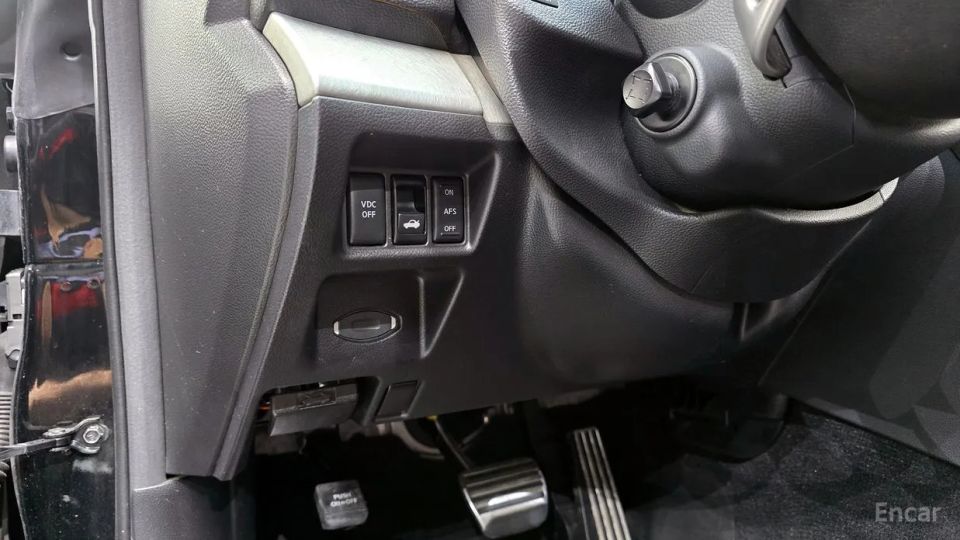 Infiniti G