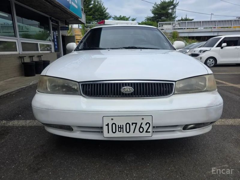 Kia Credos