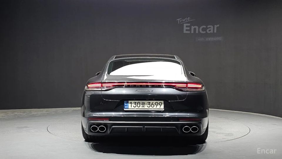 Porsche Panamera