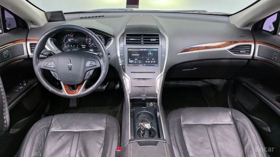 Lincoln MKZ