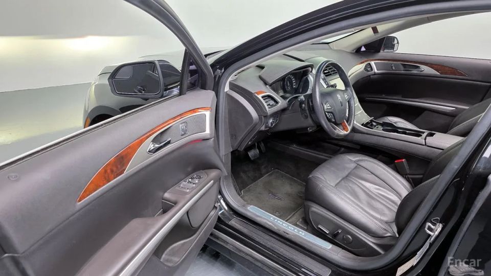 Lincoln MKZ