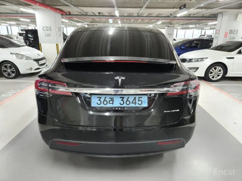 Tesla model-x