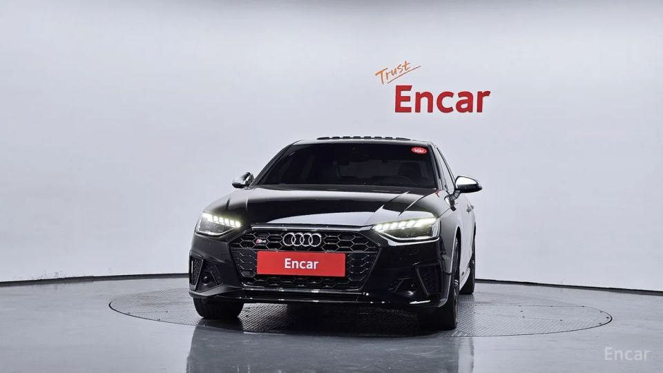 Audi S4