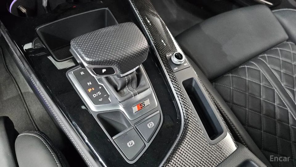 Audi S4