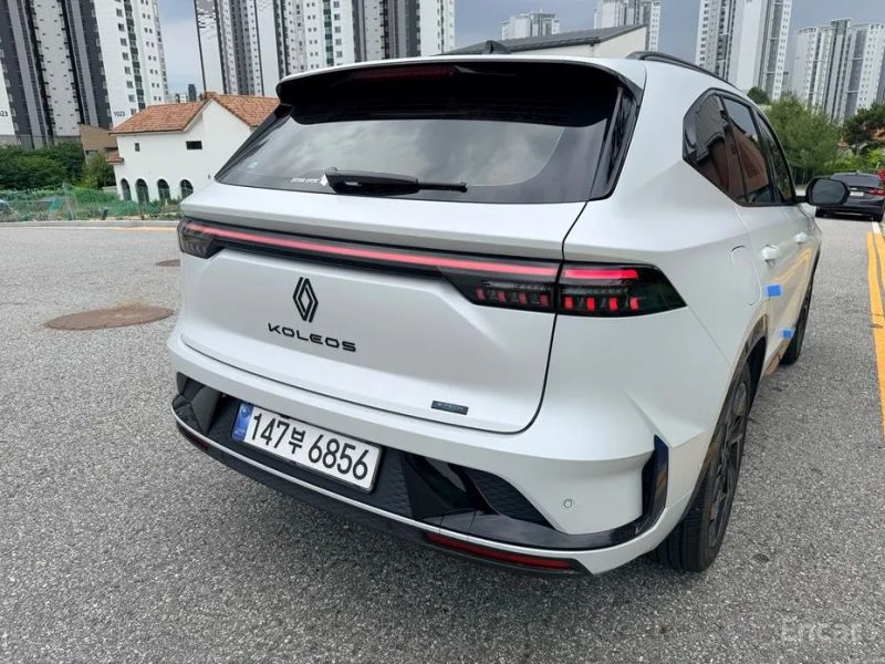 Renault-KoreaSamsung Grand Koleos