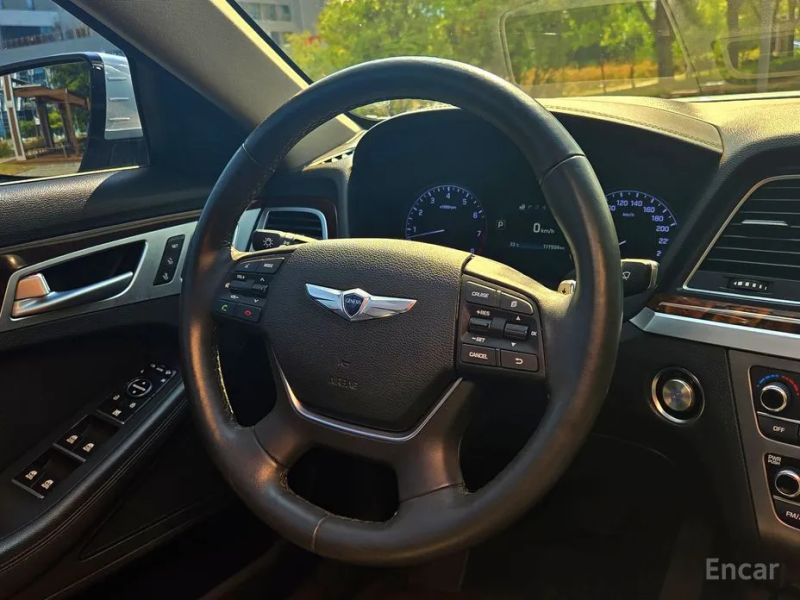 Hyundai Genesis