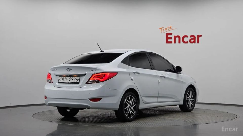 Hyundai Accent