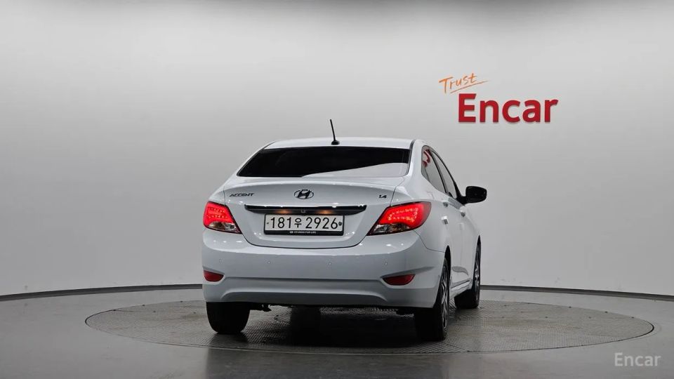Hyundai Accent