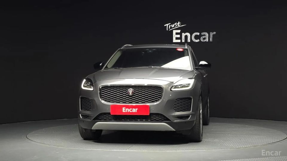 Jaguar E-PACE