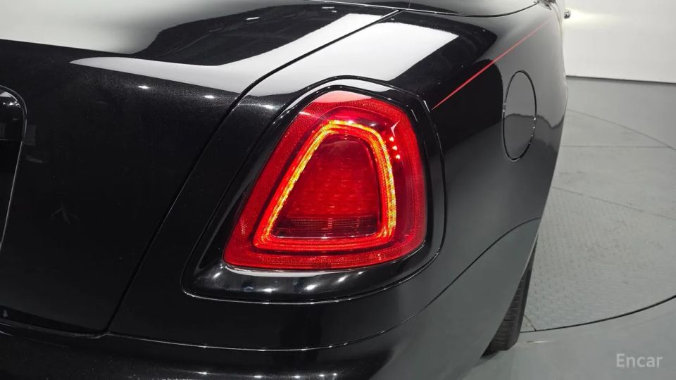 Rolls-Royce Dawn