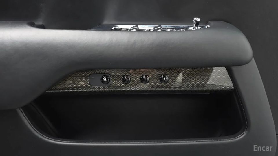 Rolls-Royce Dawn