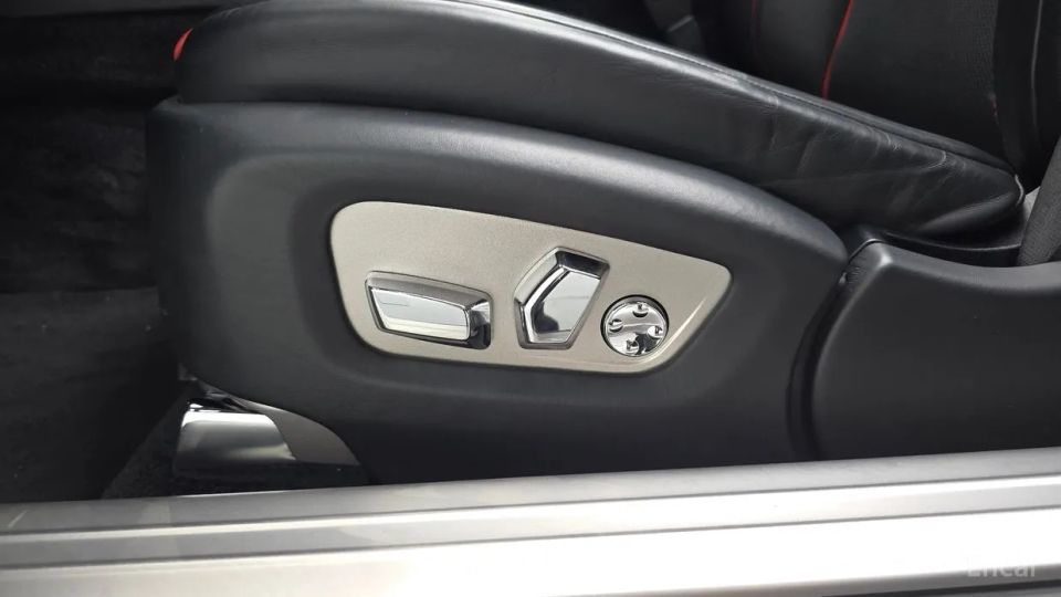 Rolls-Royce Dawn