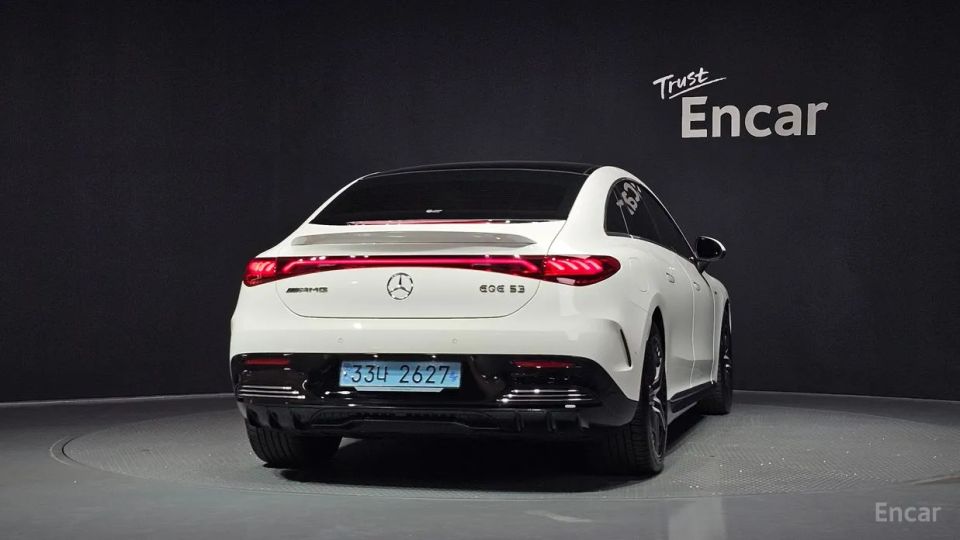 Mercedes-Benz EQE