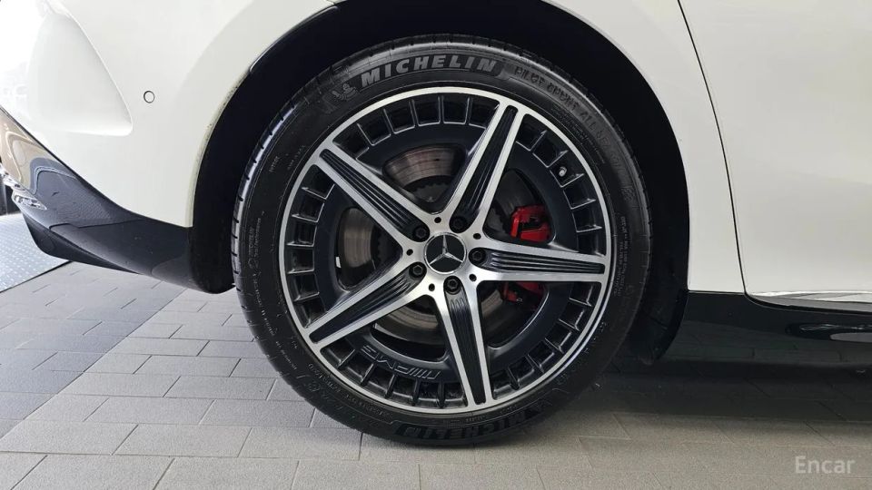 Mercedes-Benz EQE