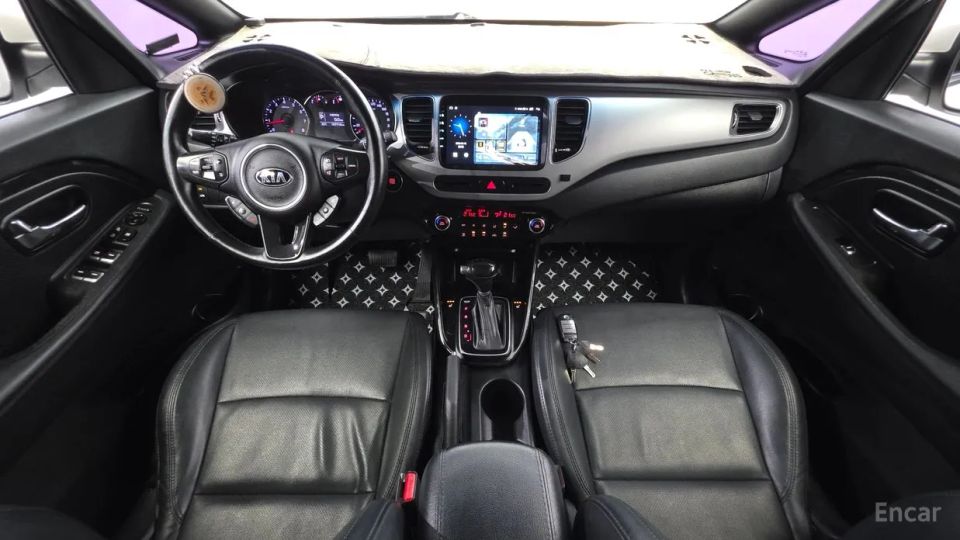 Kia Carens