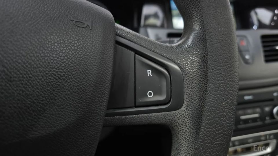 Renault-KoreaSamsung SM5