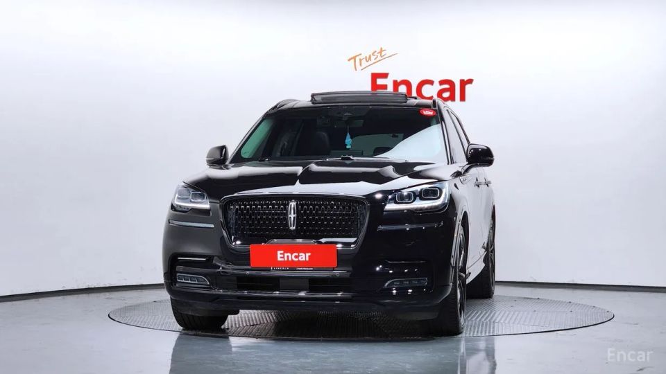 Lincoln Aviator