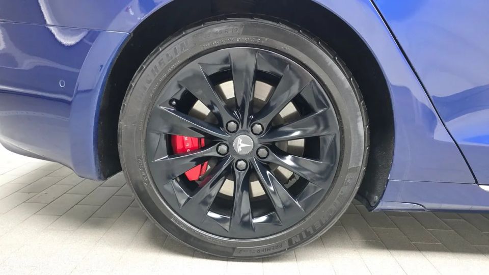 Tesla model-s