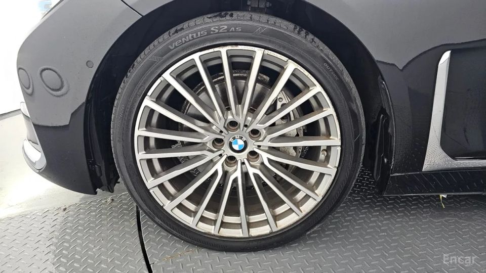 Bmw 7-series