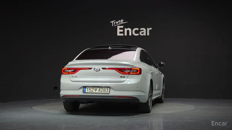 Renault-KoreaSamsung SM6
