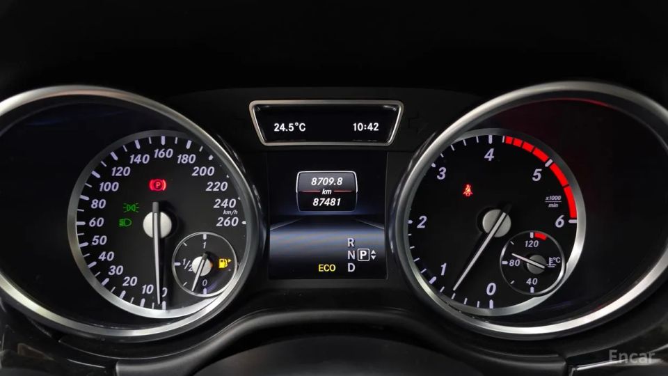 Mercedes-Benz M-class