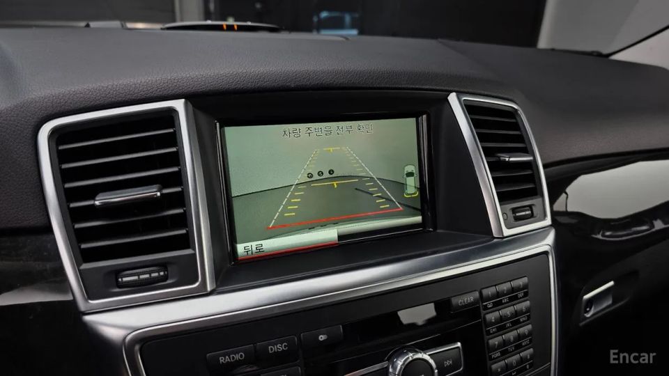 Mercedes-Benz M-class