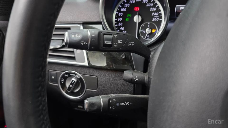 Mercedes-Benz M-class