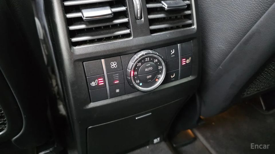 Mercedes-Benz M-class