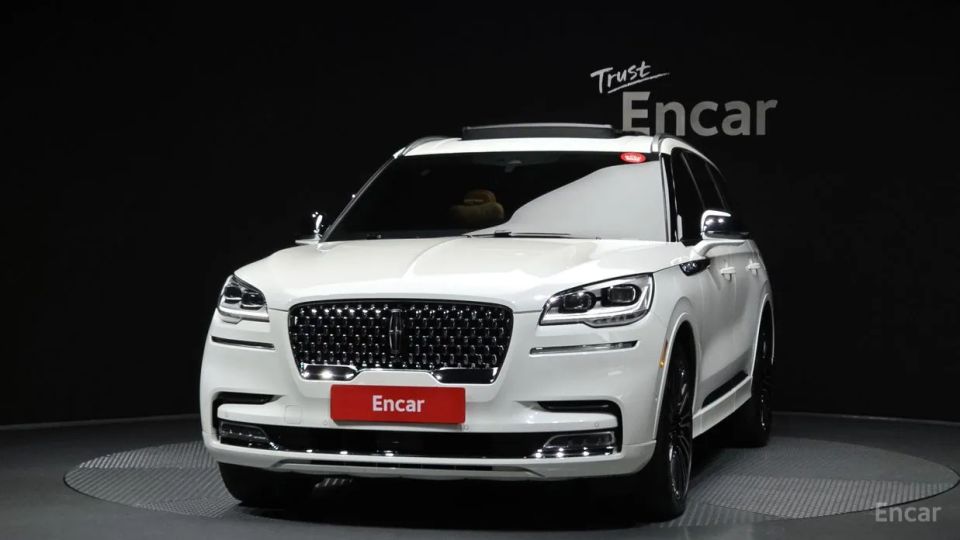Lincoln Aviator