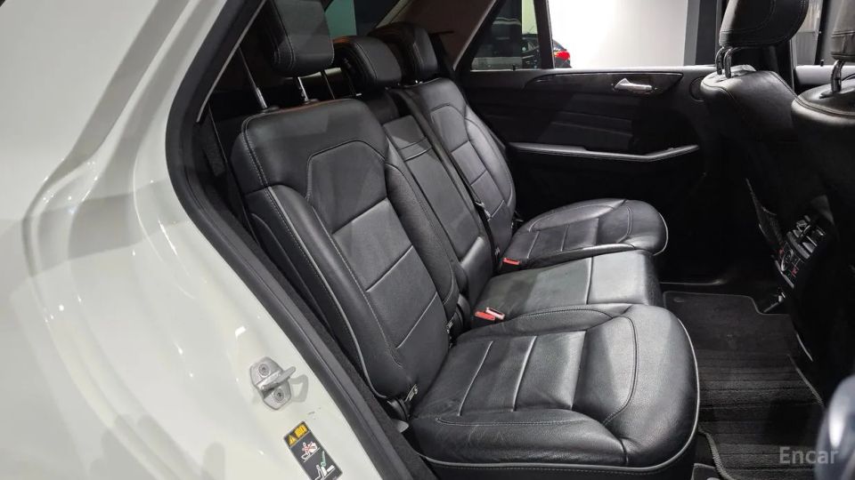 Mercedes-Benz M-class