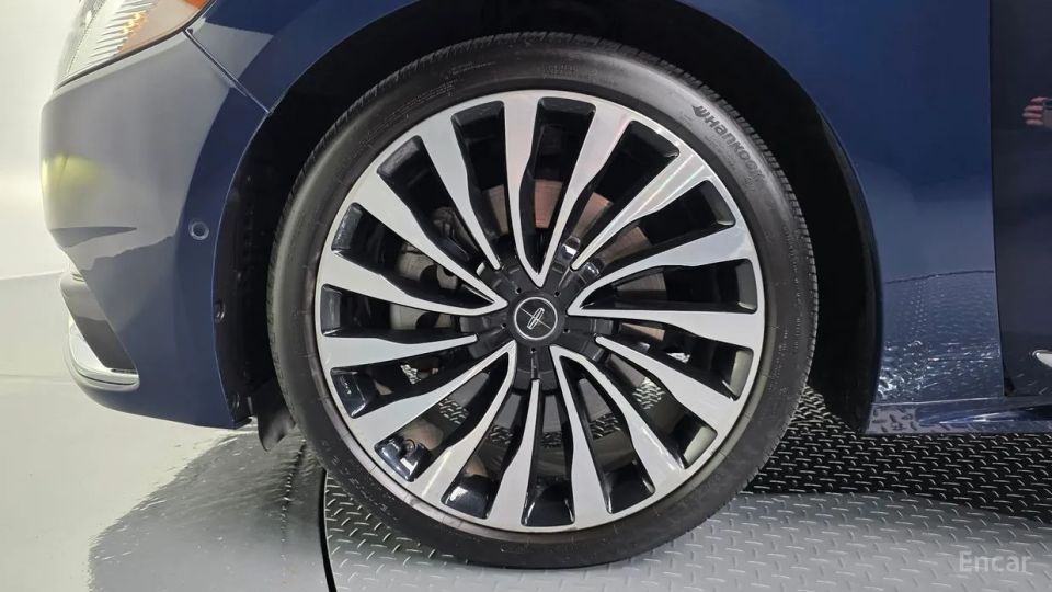 Lincoln Continental