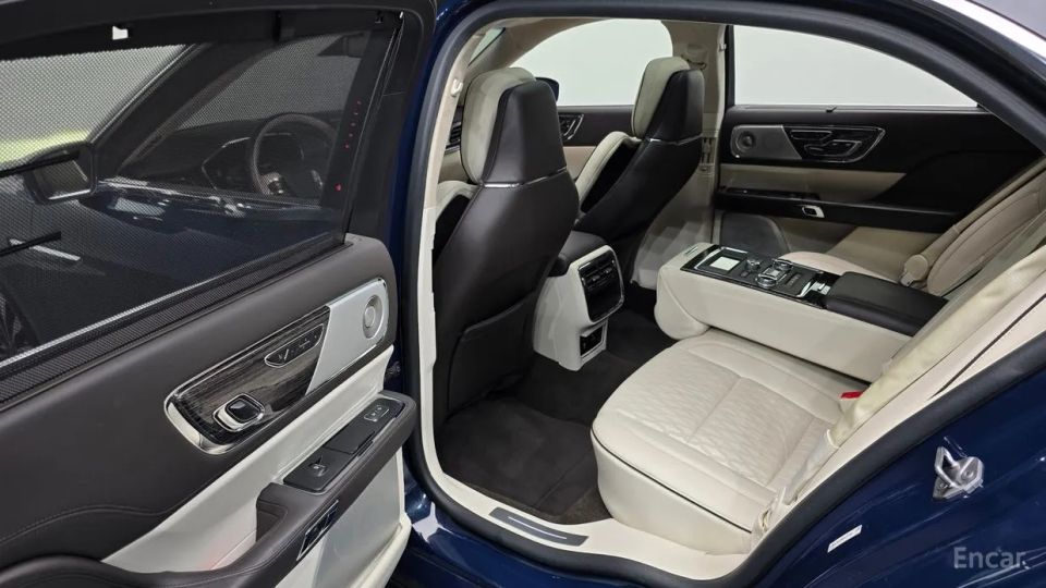 Lincoln Continental