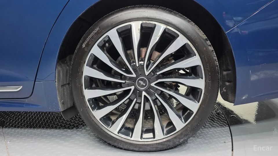 Lincoln Continental