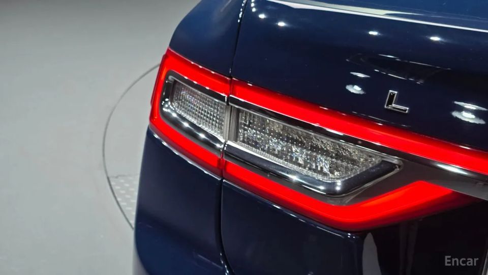 Lincoln Continental