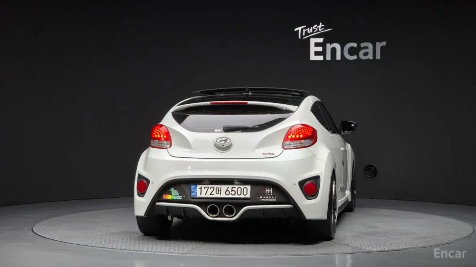 Hyundai Veloster