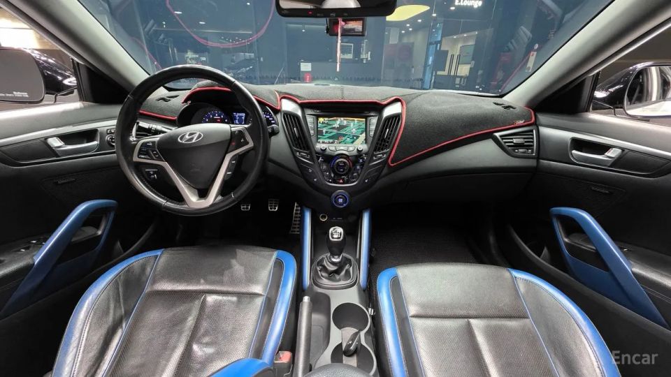 Hyundai Veloster