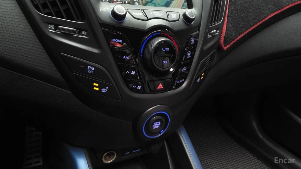Hyundai Veloster