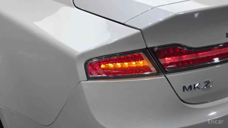 Lincoln MKZ