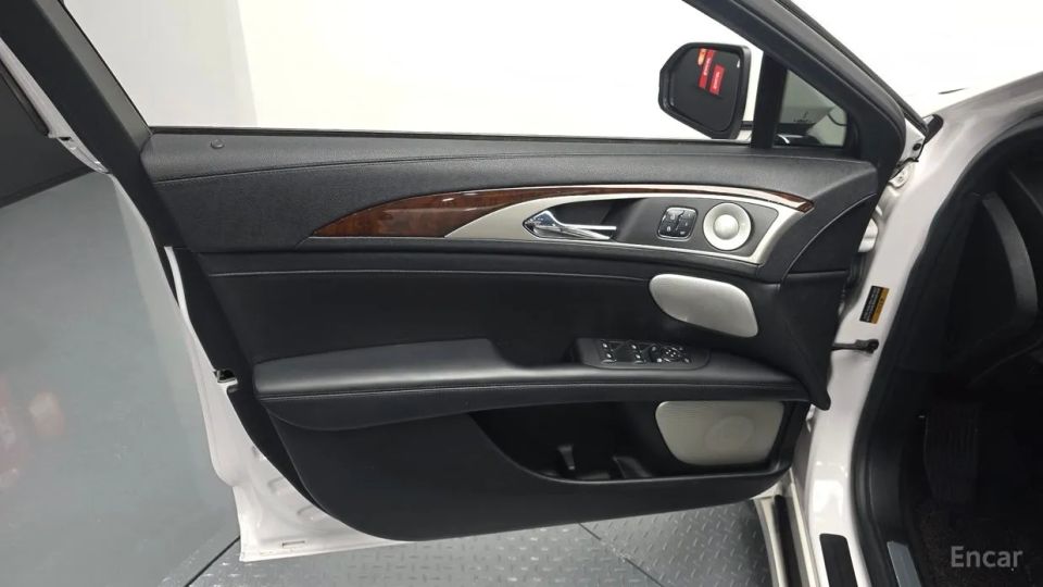 Lincoln MKZ