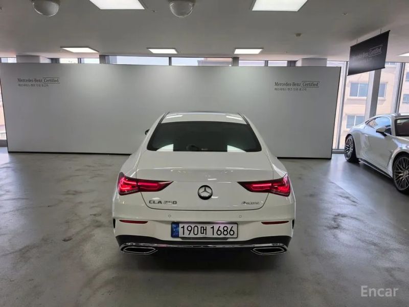 Mercedes-Benz CLA-Class