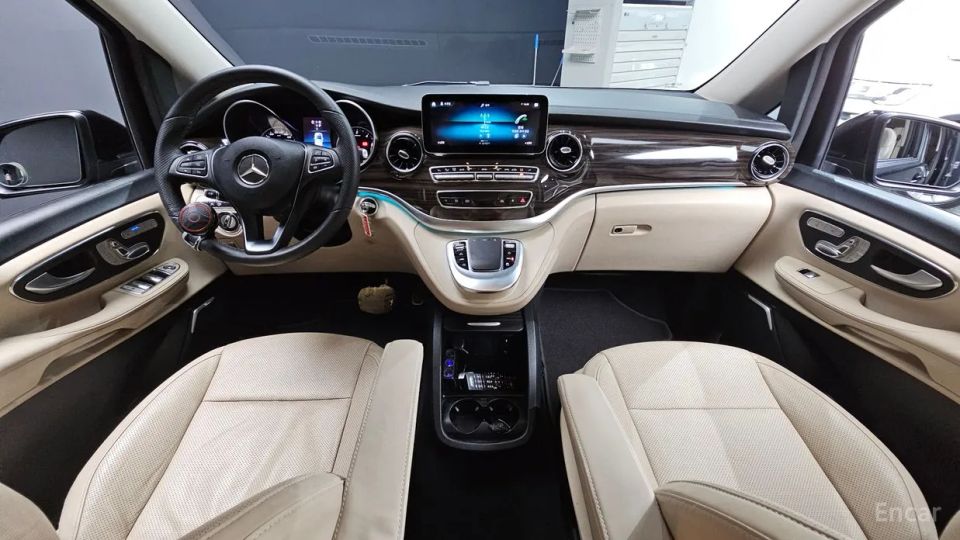 Mercedes-Benz V-Class