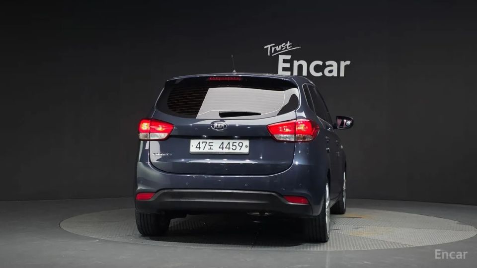 Kia Carens