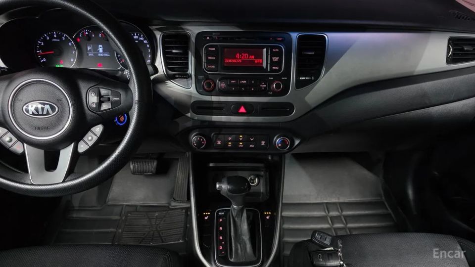 Kia Carens