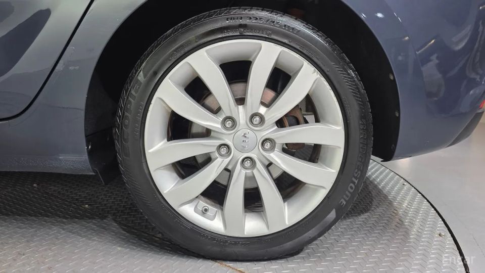 Kia Carens