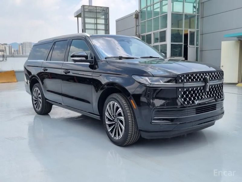 Lincoln Navigator