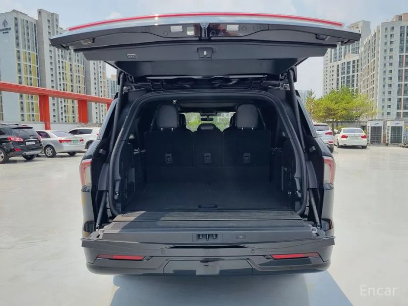 Lincoln Navigator